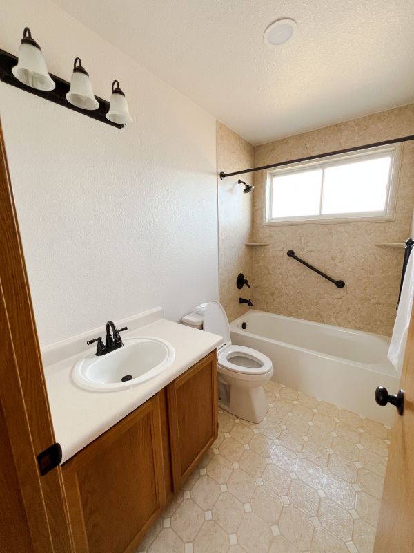 Top Bathroom Remodeling Companies in Fairhaven, MA